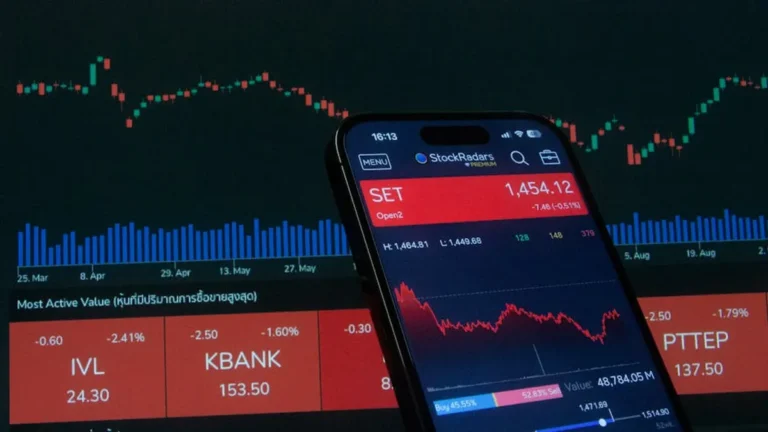Intc stock 2026: Market Outlook, Risks, and Key Things to Watch