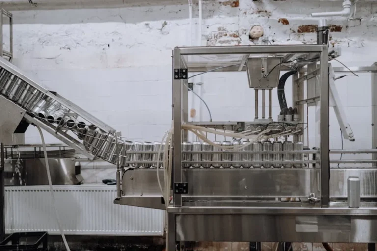 Stainless Steel vs Carbon Steel: Key Differences Explained