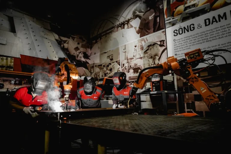 Steel Fabrication Guide for Business Buyers