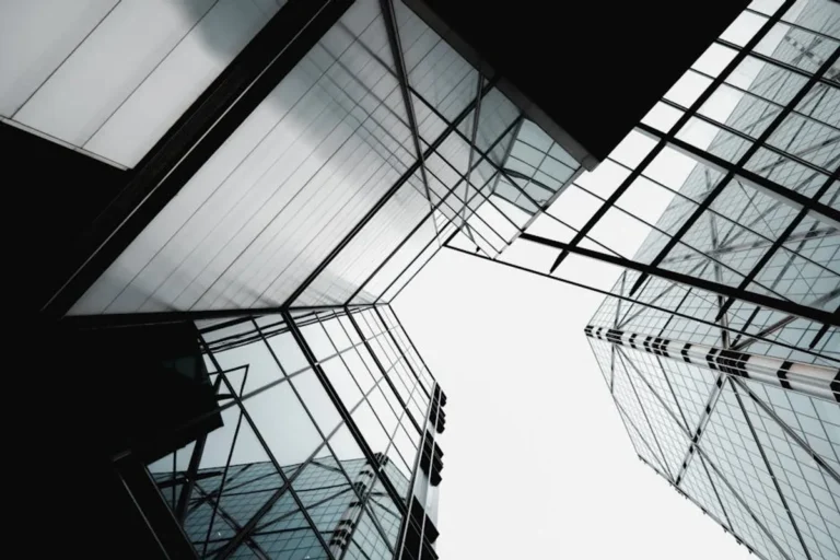 structurespy.com Guide: Trust Signals, User Intent, and Online Visibility: The Zsgtjtsteel Angle