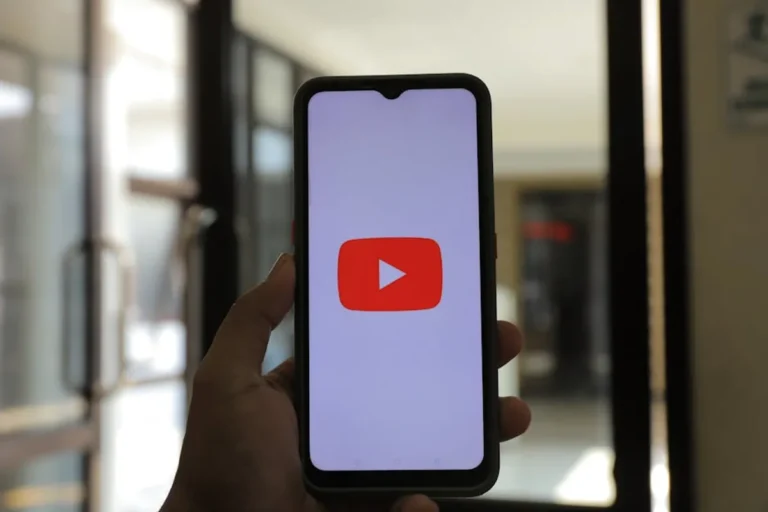 Youtube backlink generator: SEO Meaning, Use Cases, and Better Alternatives
